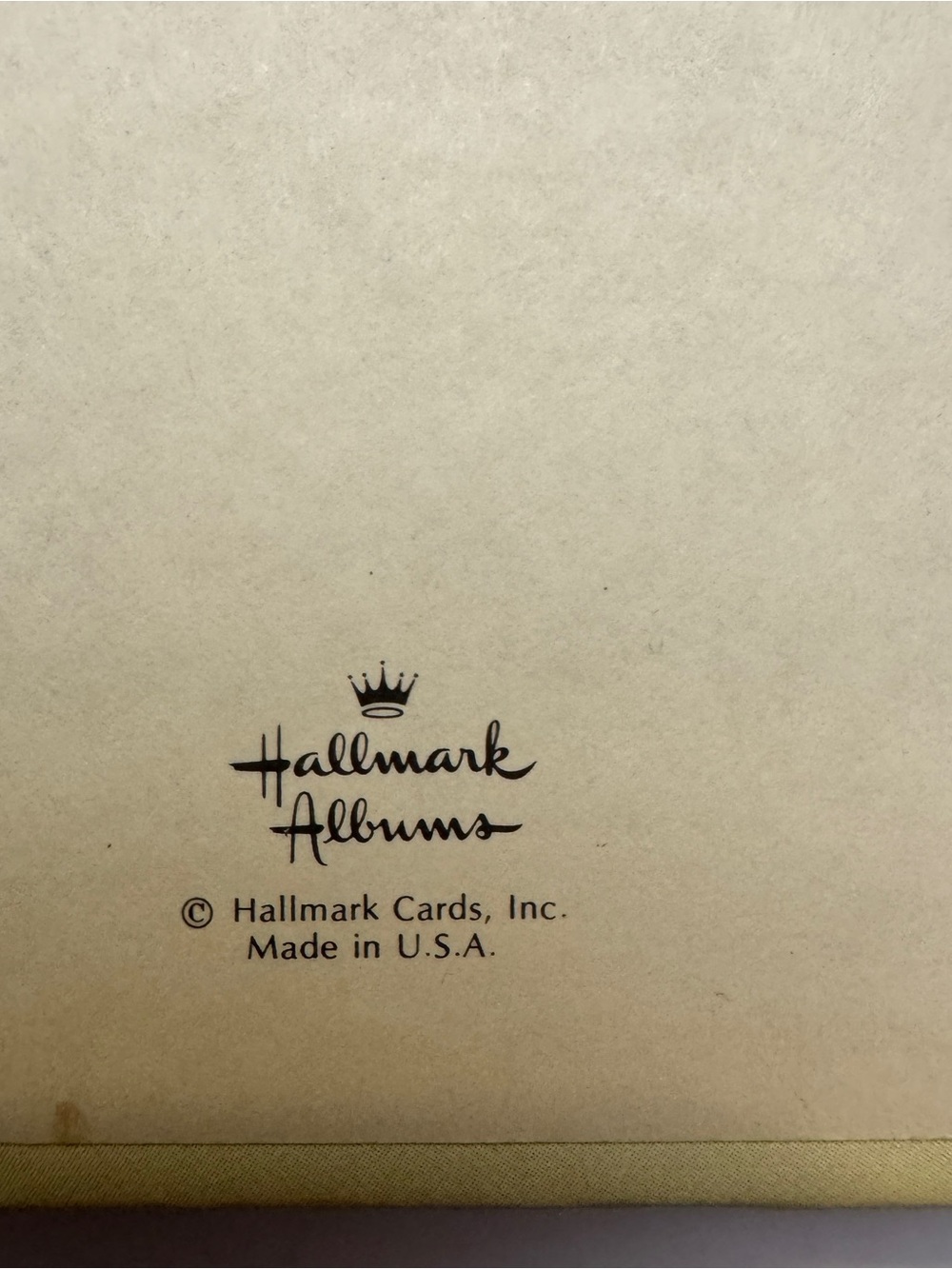 Hallmark Albums Floral Navy and Cream Photo Album - Picture 2 of 3